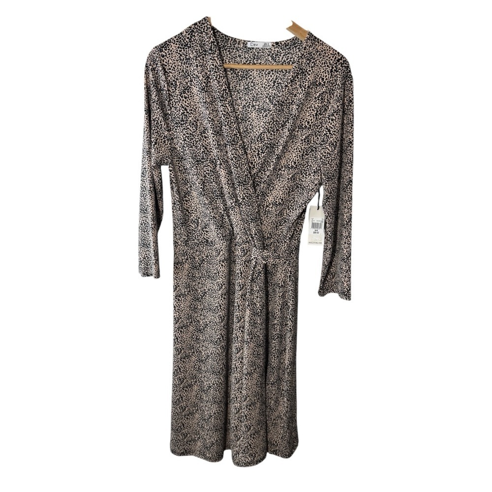 Dex Animal Print Leopard Cheetah Print Long Sleeve Size Medium NWT Brand New